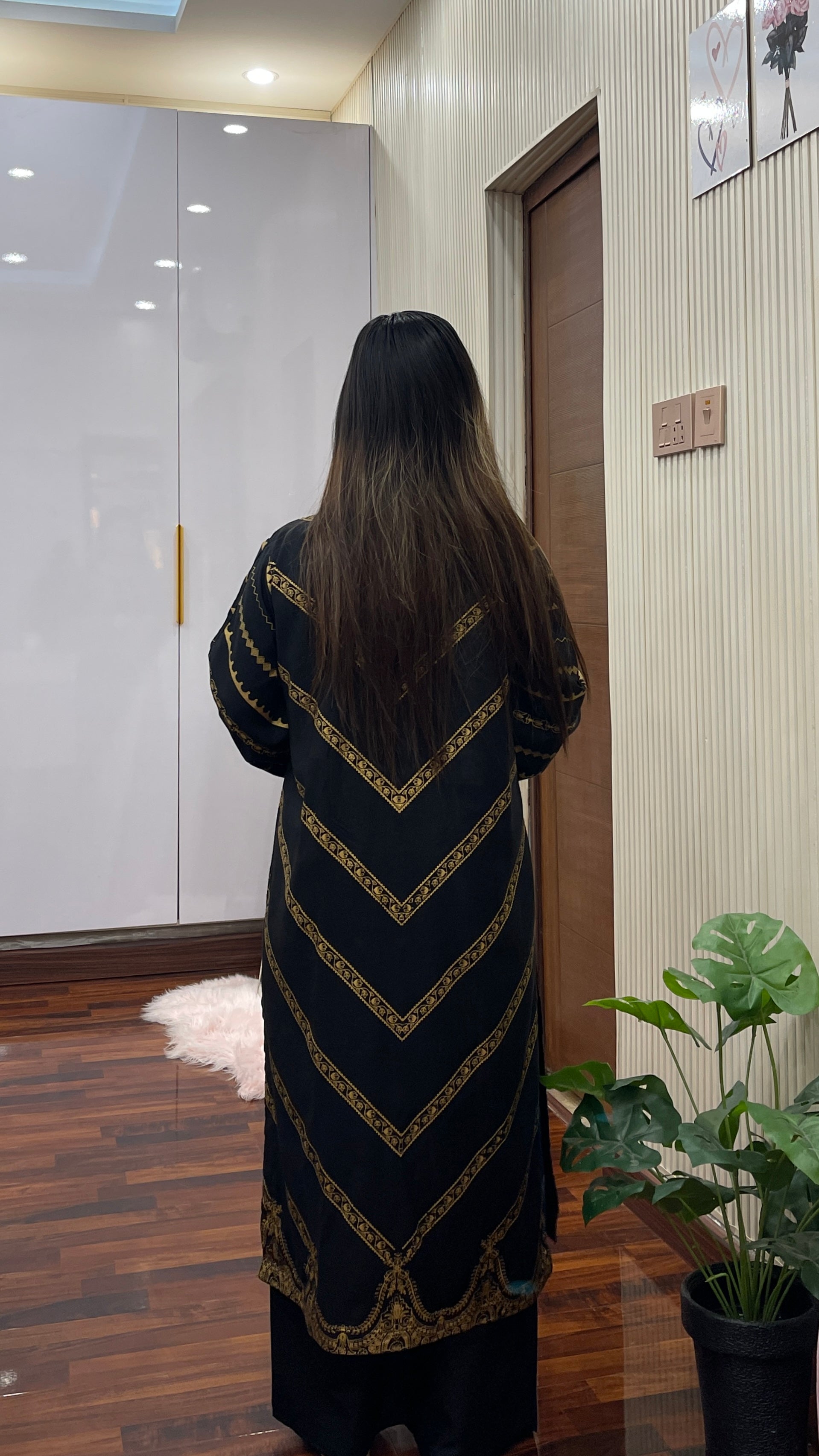 Saadgi Handwork Neck 2pc